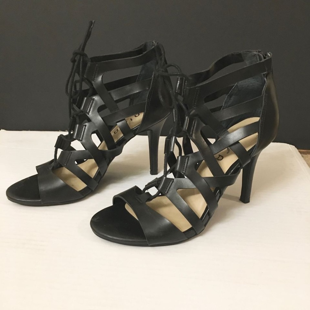 Unisa Benna Black Lace-up High Heel Sandals